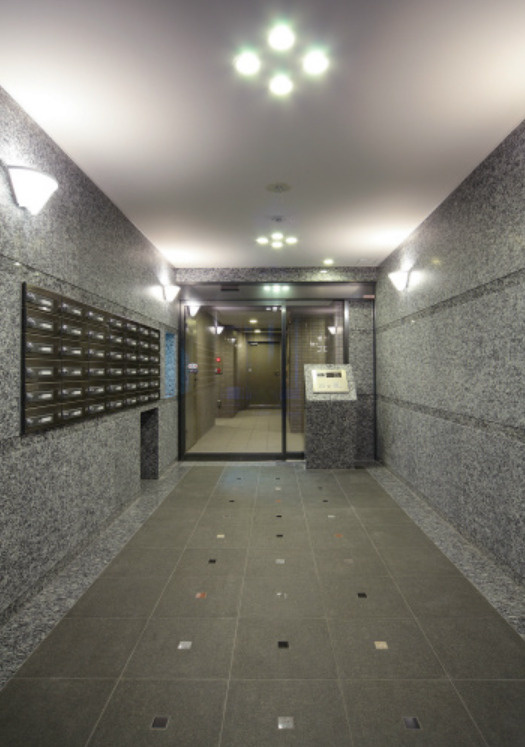 ルーブル中野坂上参番館のロビー