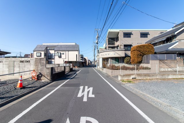 足利市通２丁目の売地の前面道路含む現地写真