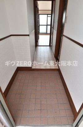 メゾン辻田の玄関