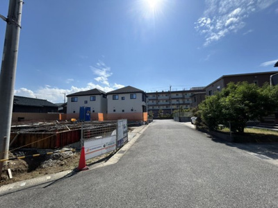 【前面道路含む現地写真】 | ブルーミングガーデン 木更津市金田東4丁目