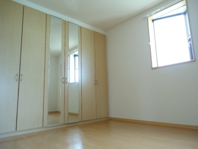 【内装】 | サールナート | 洋室