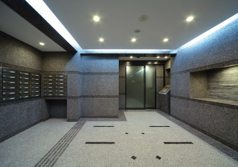 ルーブル大塚弐番館のエントランス