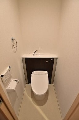 サン ガーデンのトイレ