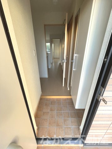 【玄関】 | 明るい玄関です