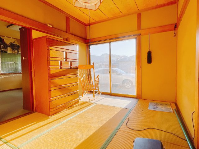 【中古戸建】前橋市山王町の和室|■1階和室｜おじいちゃんやおばあちゃんが遊びに来たときにゆったりとくつろげるスペースがあると喜んでくれますよね♪