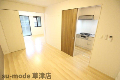 【洋室】 | Nobel Dignity