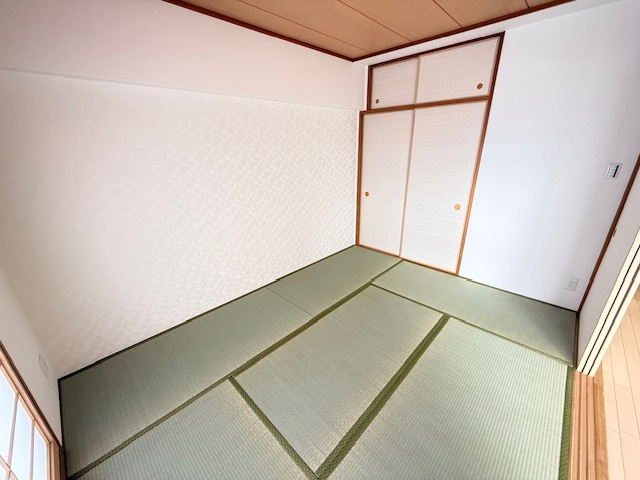 エスリード八戸ノ里の和室