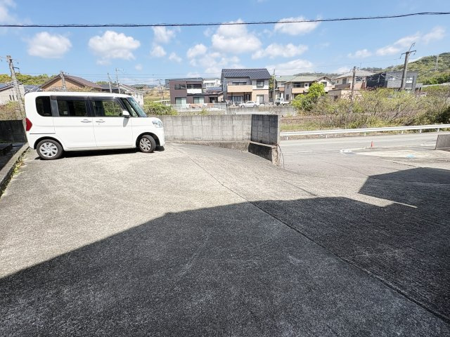 【駐車場】 | 川辺平家D