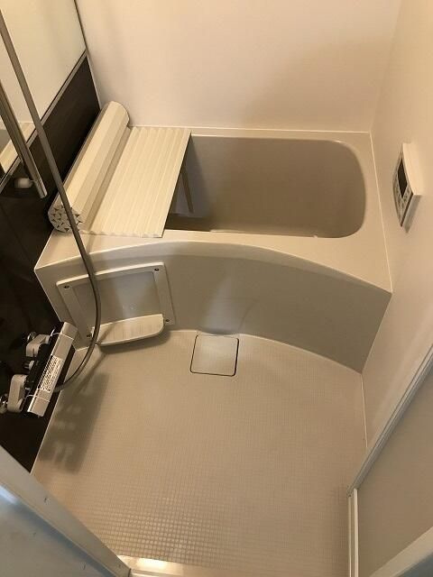 Ａｉｒ　Ｔｏｗｅｒ　Ｎｉｐｐｏｒｉ　Ｂ棟の浴室