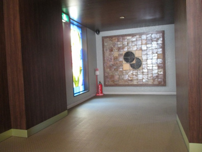 【エントランス】 | シャングリラみつもと | オシャレなエントランスロビーです