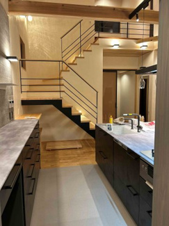 【キッチン】 | 【北杜市高根町長沢】インナーガレージがある築浅物件