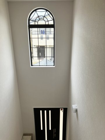 【玄関】 | 桂坂　御陵峰ヶ堂町二丁目一戸建