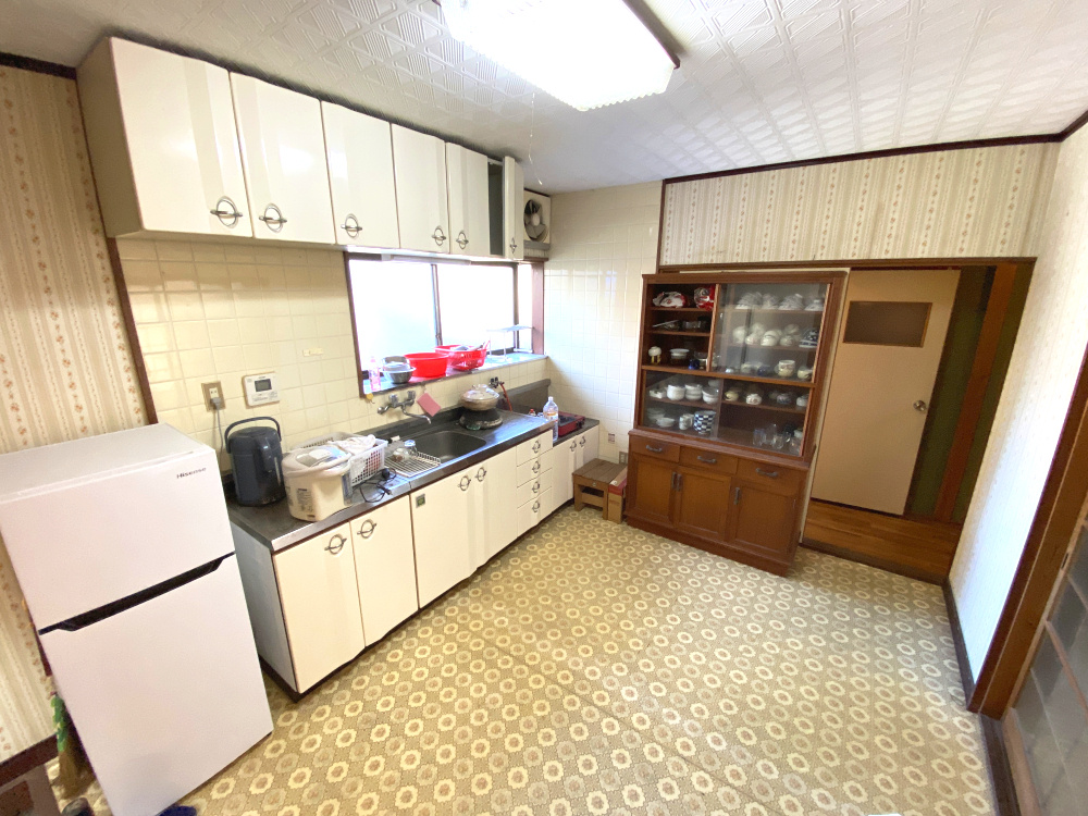 丹波市山南町井原の中古一戸建のキッチン|1