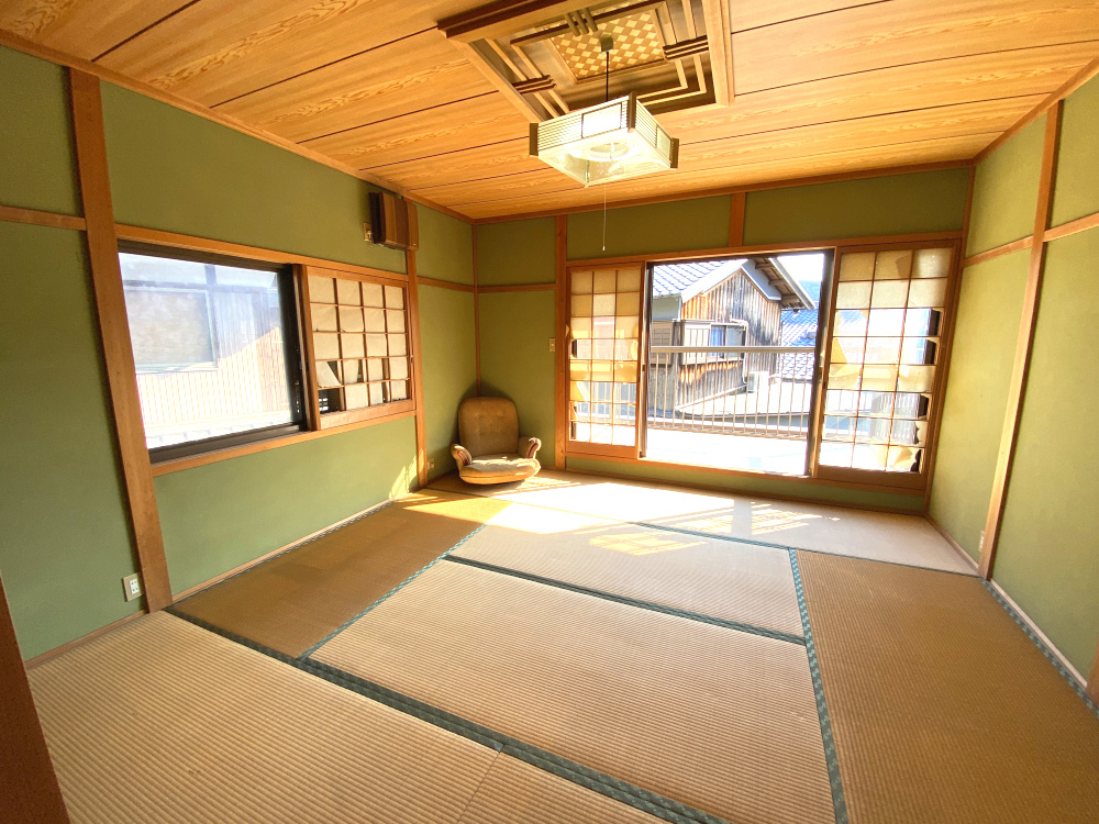 丹波市山南町井原の中古一戸建の和室|2階8帖