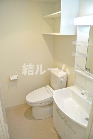 練馬区桜台２丁目の賃貸マンションのトイレ