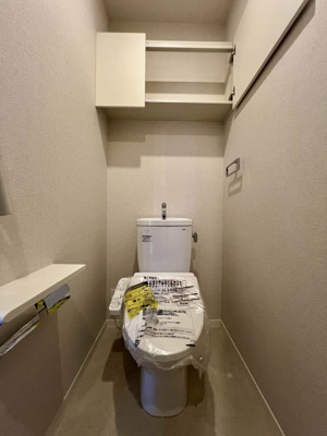 【トイレ】 | 【シャーメゾン】グランドゥール桜木Ⅲ | 2025年築のグランドゥール桜木Vの写真を利用しております