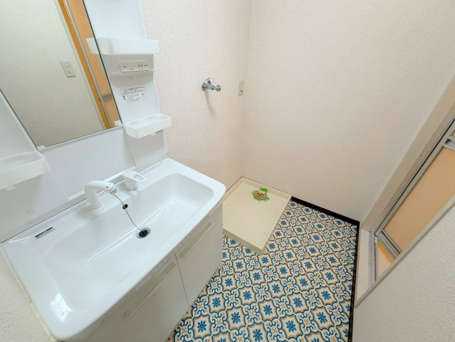 リバーサホ萬の洗面所