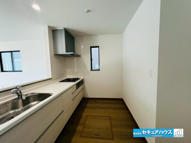 【同施工物件ご案内可能】刈谷市築地町二丁目　全5棟の内観：施工例|【LDKイメージ】
◆日当たりが良く温かい広々リビングは家族の団らんスペースになります。