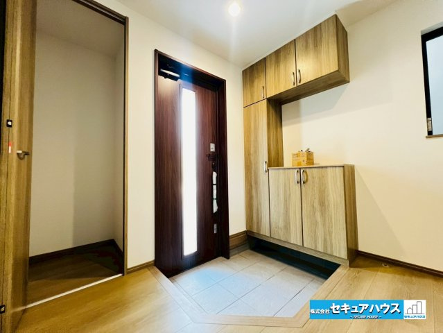 【同施工物件ご案内可能】刈谷市築地町二丁目　全5棟の前面道路含む現地写真|事前予約にて現地ご見学いただけます！お気軽にお問い合わせください♪
■株式会社　セキュアハウス■
住宅ローンに強く、知識、経験豊富なスタッフ在籍
お客様に寄り添い、ご成約後もサポート致します。　　　　