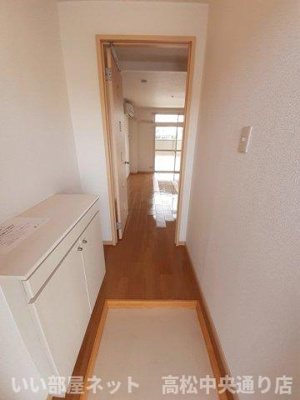 【玄関】 | ジョリ・ア・ムール