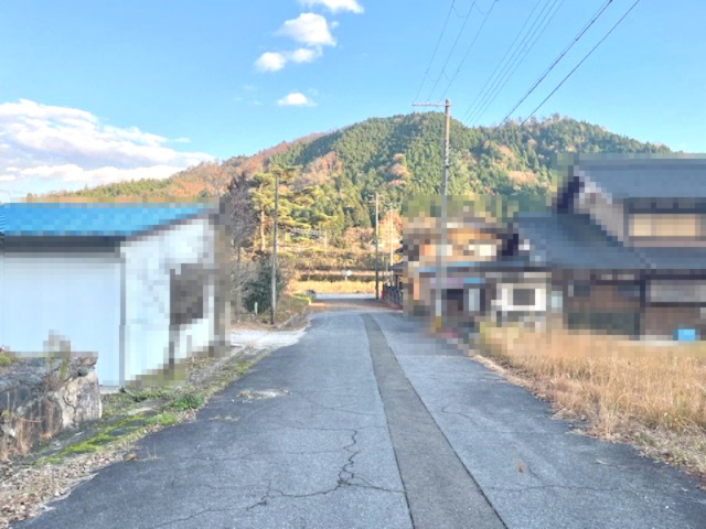 長浜市西浅井町大浦114坪売地の前面道路含む現地写真