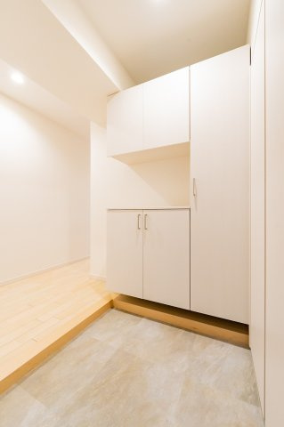 六本木ビュータワーの玄関