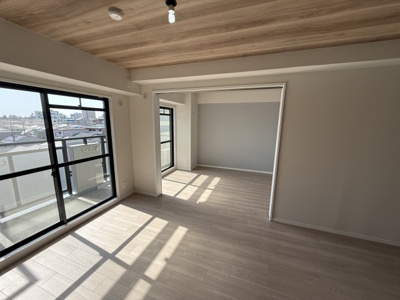  | ローレル板宿戸崎通