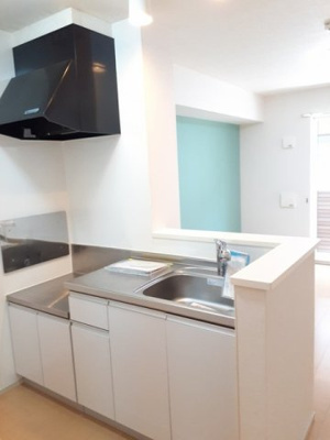 【キッチン】 | ラ・ヴィーユ | お料理しやすいキッチンです