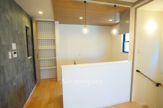 【キッチン】 | 東大阪市中小阪1丁目　【2号地/全2区画】 | 対面式のキッチン♪背面にパントリー（収納）あります♪