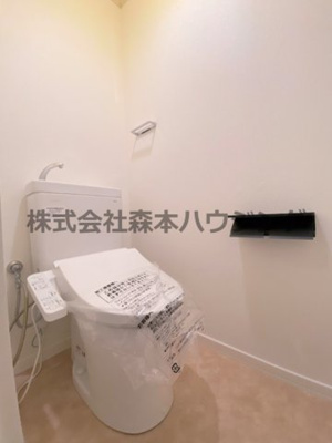 【トイレ】 | 　シャトレヴェールA棟 | 落ち着いたトイレです
