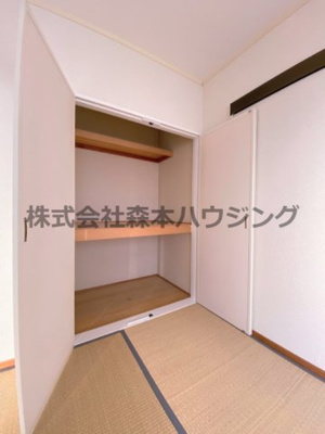 【収納】 | 　シャトレヴェールA棟 | 大きなものも収納できそうです