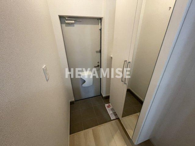 パークサイドパレスⅢの玄関|※室内画像は類似物件のもの