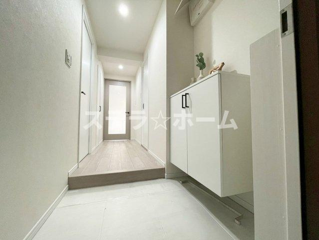 プレシオ野江の玄関|明るい玄関です