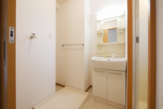 コート15の洗面所