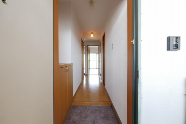 コート15の内装