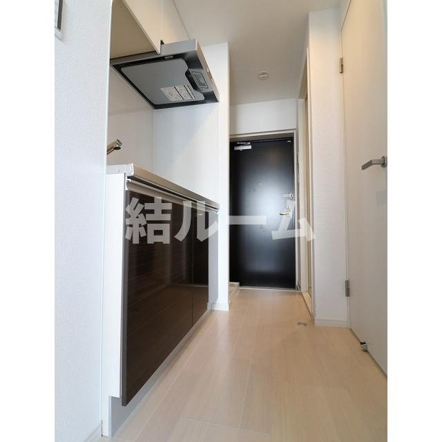 板橋区本町の賃貸マンションの玄関