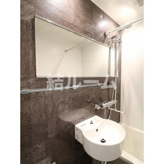 板橋区本町の賃貸マンションの洗面所