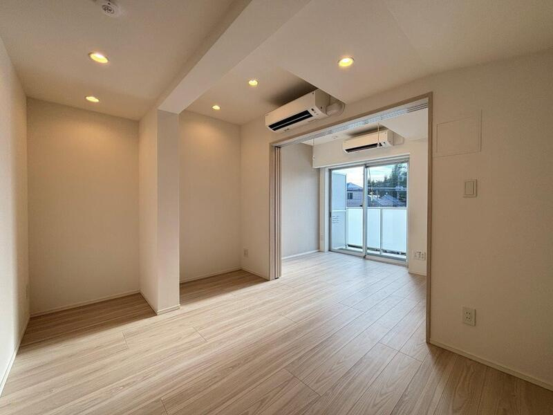 ルフォンリヴェント杉並永福の居間・リビング