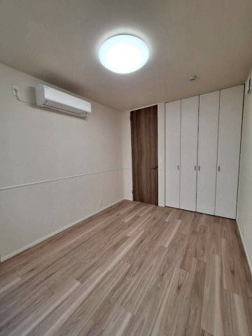 フルリ・シュシュの寝室|※写真は別部屋、同間取りになります。参考写真