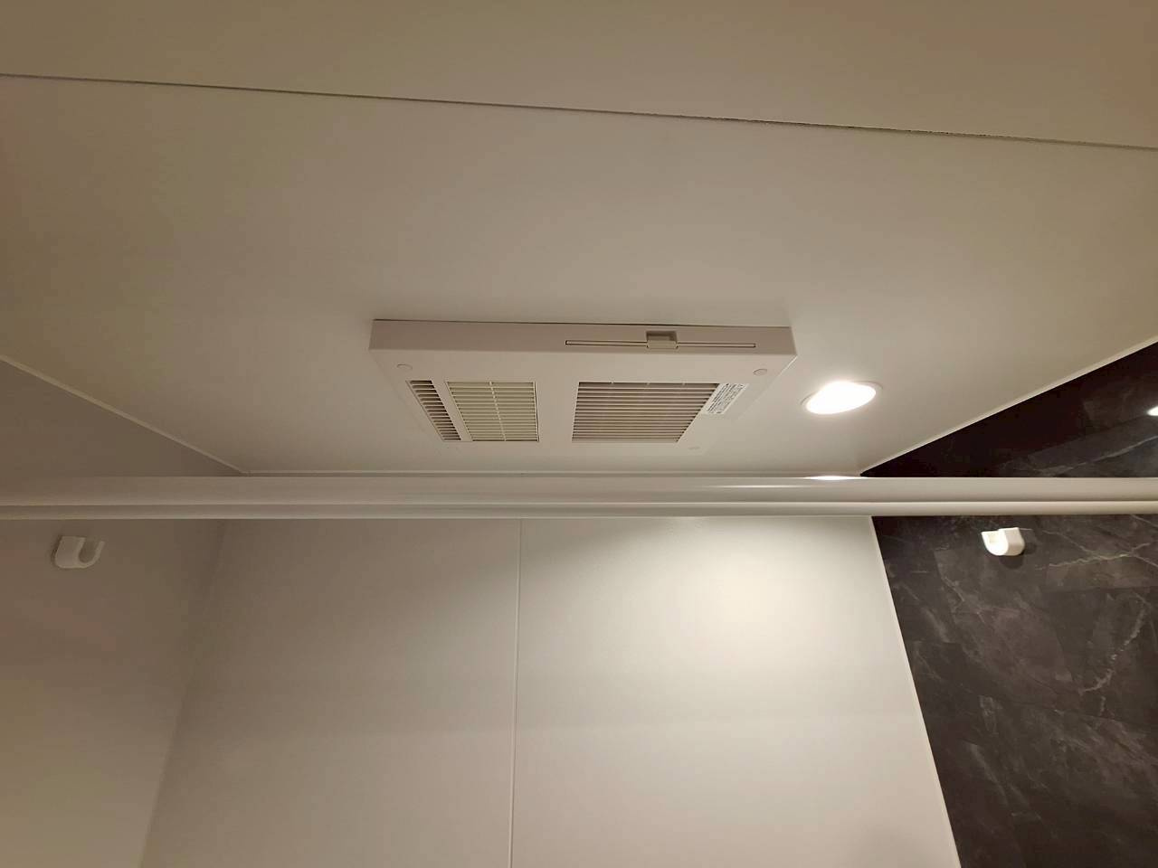 フルリ・シュシュの洋室