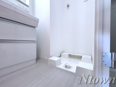 【設備】 | ヴェルドミール | 洗濯機置き場です