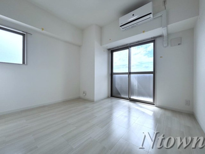 【居間・リビング】 | ヴェルドミール | ゆったりとした居間です