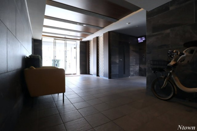 【ロビー】 | ヴェルドミール | 建物の内部です