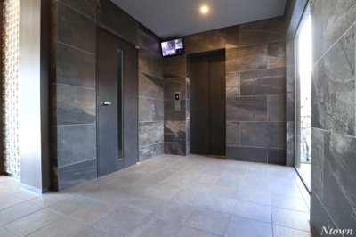 【ロビー】 | ヴェルドミール | 毎日通るロビーはこのようになっています