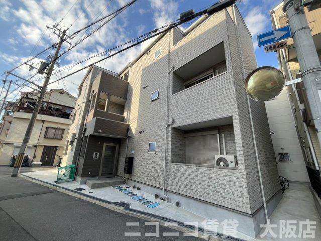 大阪市鶴見区安田３丁目のアパートの外観