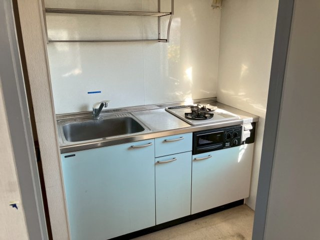 新島町貸事務所のキッチン