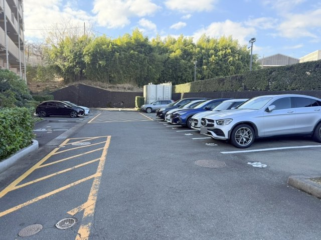 ブライトタウン住吉の駐車場|共用部・駐車場