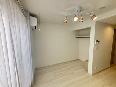 【寝室】 | 木もれ陽ショコラ