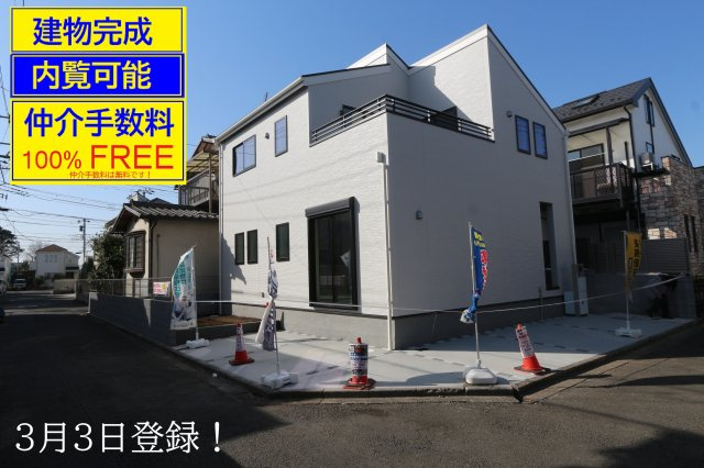 【Livele Garden.S】東久留米弥生第２の外観|□工事中の現地を撮影。建物には養生シートが掛かっています。建物内覧はまだ出来ませんが、同一売主の近隣の完成実例をご案内致します□建物完成予定は、３月下旬です□