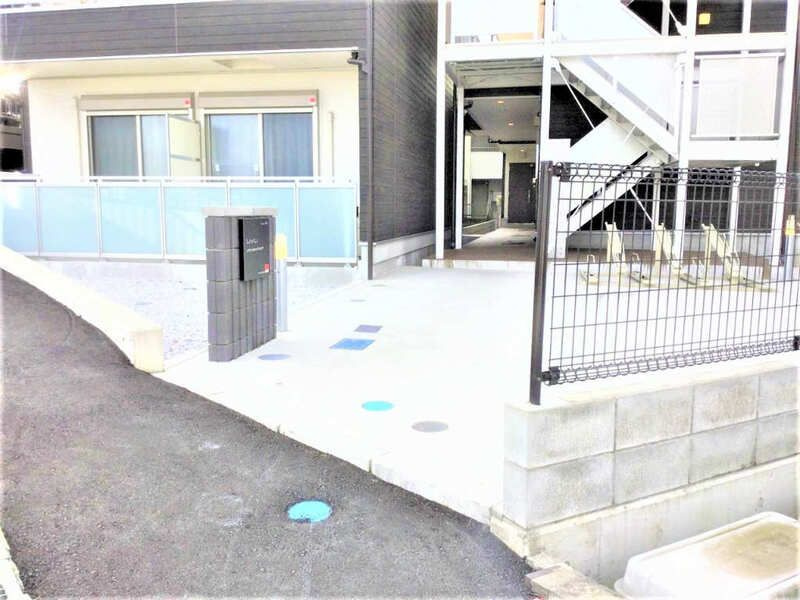 リブリ・ヒルトップ スクエアの駐車場